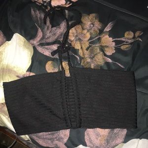 Black bandeau top